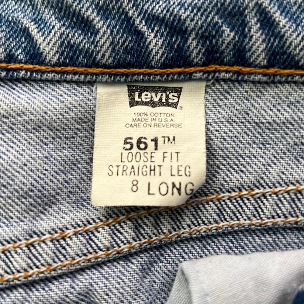 LEVI WOMEN JEANS